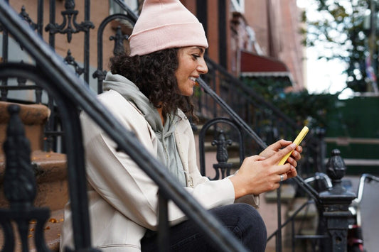 Mujer con internet en España